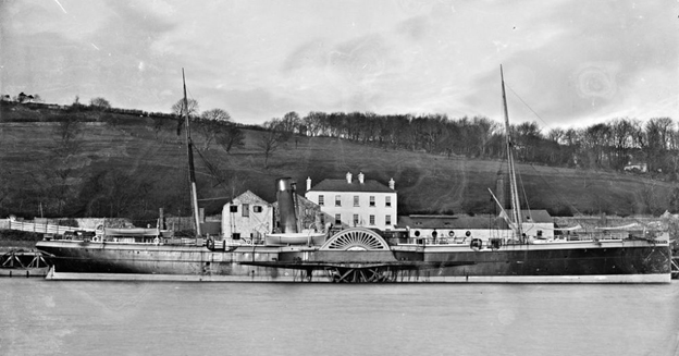 Paddle steamer Milford